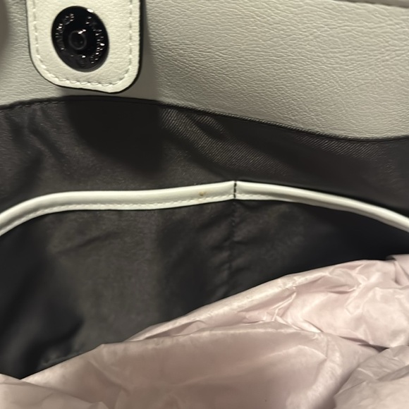 Simply Vera Vera Wang Lavey Raddix tote bag Denim Blue - Picture 9 of 14